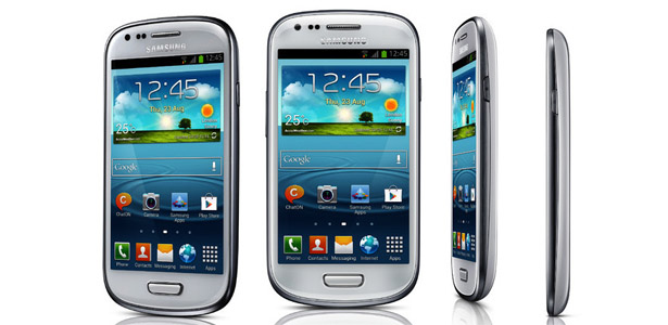 Nejlepší mobil s androidem do 6000 Kč - Srpen 2013