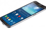 Samsung Galaxy Note 4 - ohebný displej a kovová konstrukce