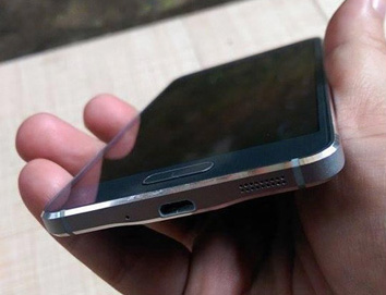 Kovový Samsung Galaxy Alpha spatřen při testech