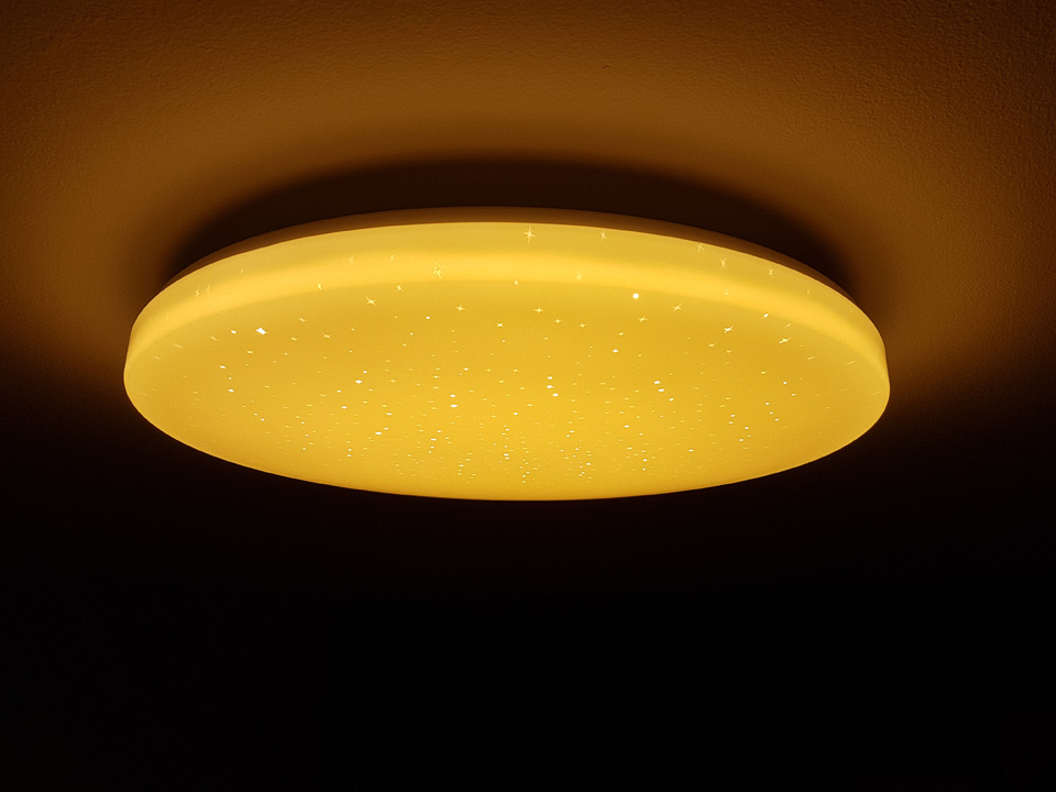 Yeelight galaxy ceiling light 650 discount