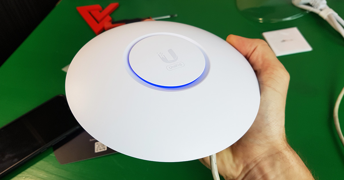 Nejlepší Wi-Fi 6 přístupový bod? Recenze UniFi Access Point U6 Lite