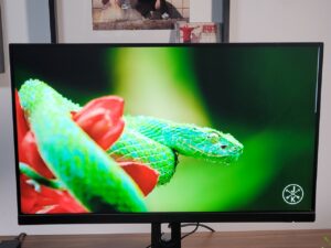 displej monitoru MSI G272QPF